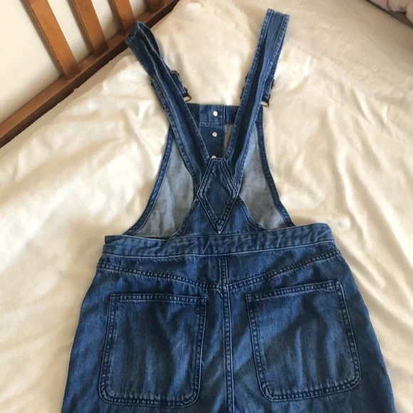 Capri Jeans Overalls - Picture 3 of 7